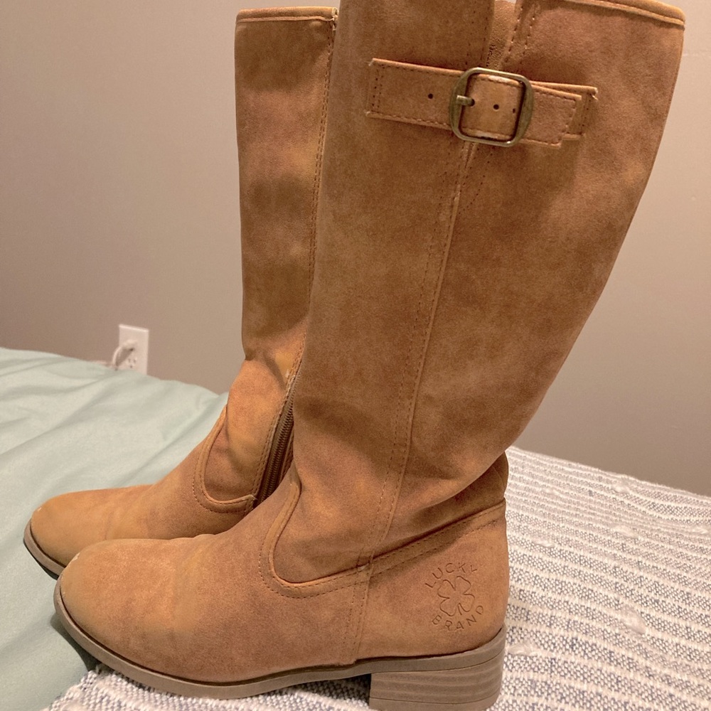 Girls Lucky Tall brown boots Size 1
